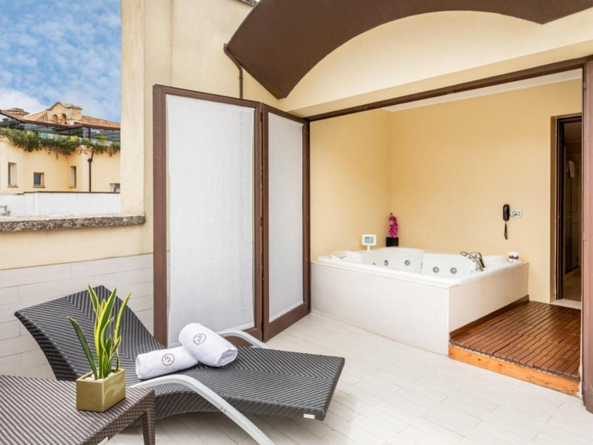 Risorgimento Resort Lecce Esterno foto